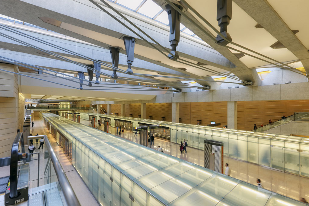 DULLES AIRPORT